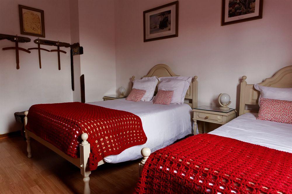 Alvares Cabral Guesthouse Порто Екстериор снимка