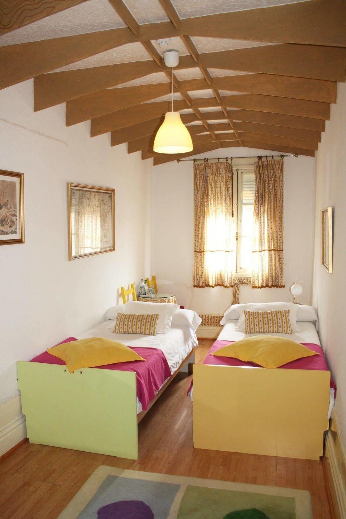 Alvares Cabral Guesthouse Порто Екстериор снимка