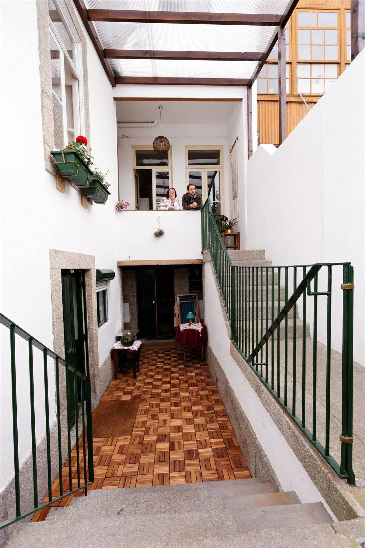 Alvares Cabral Guesthouse Порто Екстериор снимка